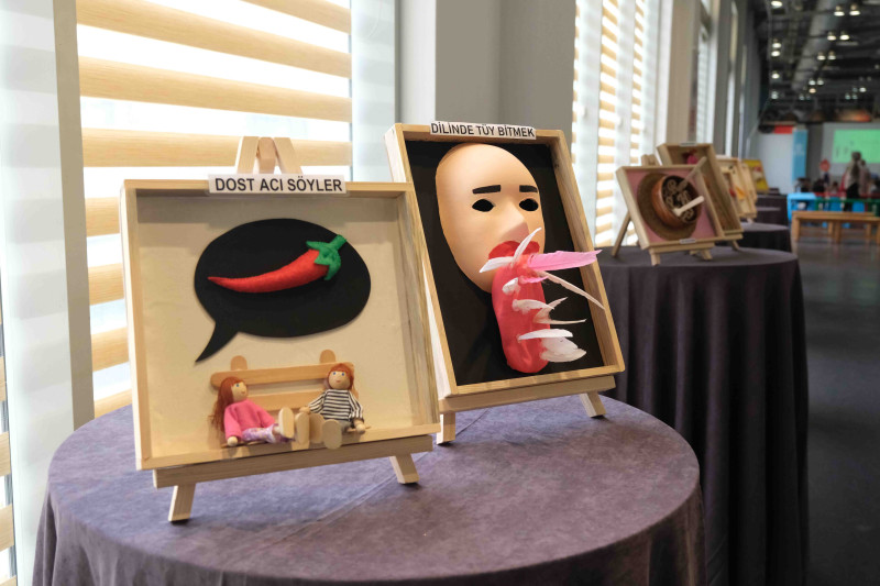 “Dilimizin Zenginlikleri” Sergisi